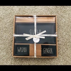Rae Dunn Sushi Set